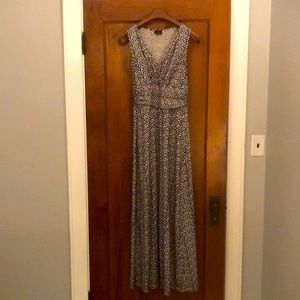 Market & Spruce Geo Shape Maxi Dress